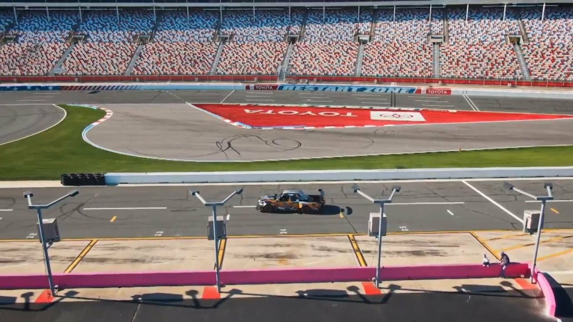 Twin Turbos : Ameaça Tripla