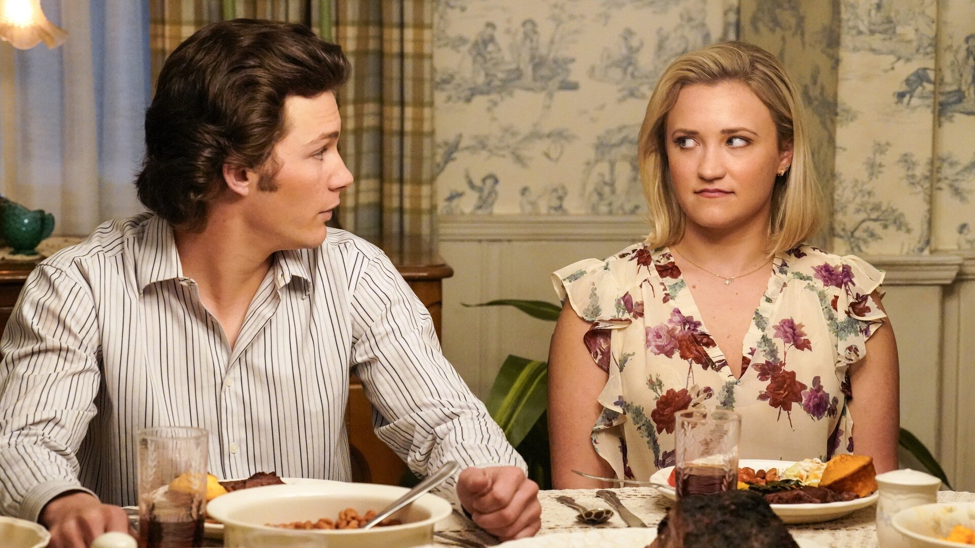 Young Sheldon : A God-Fearin' Baptist and a Hot Trophy...