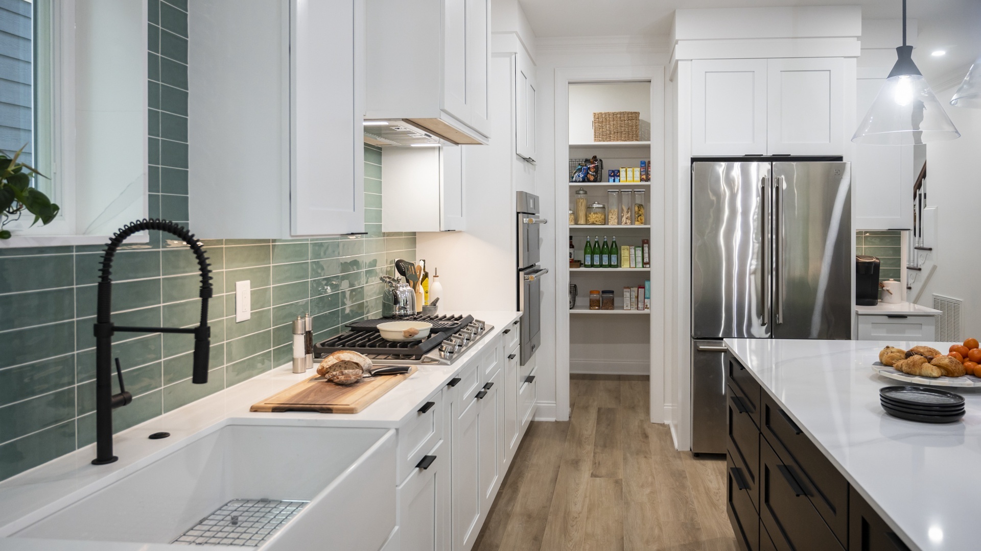 Amar e Renovar, Renovar e Amar com Hilary Farr : Uma Reforma de Renovação