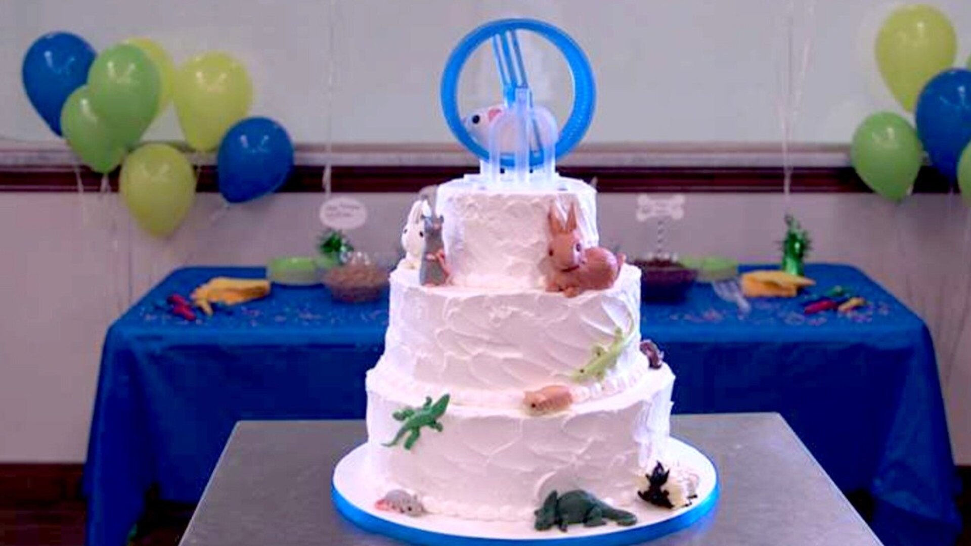 Cake Boss : A Dançarina Havaiana e o Bolo do Hamster