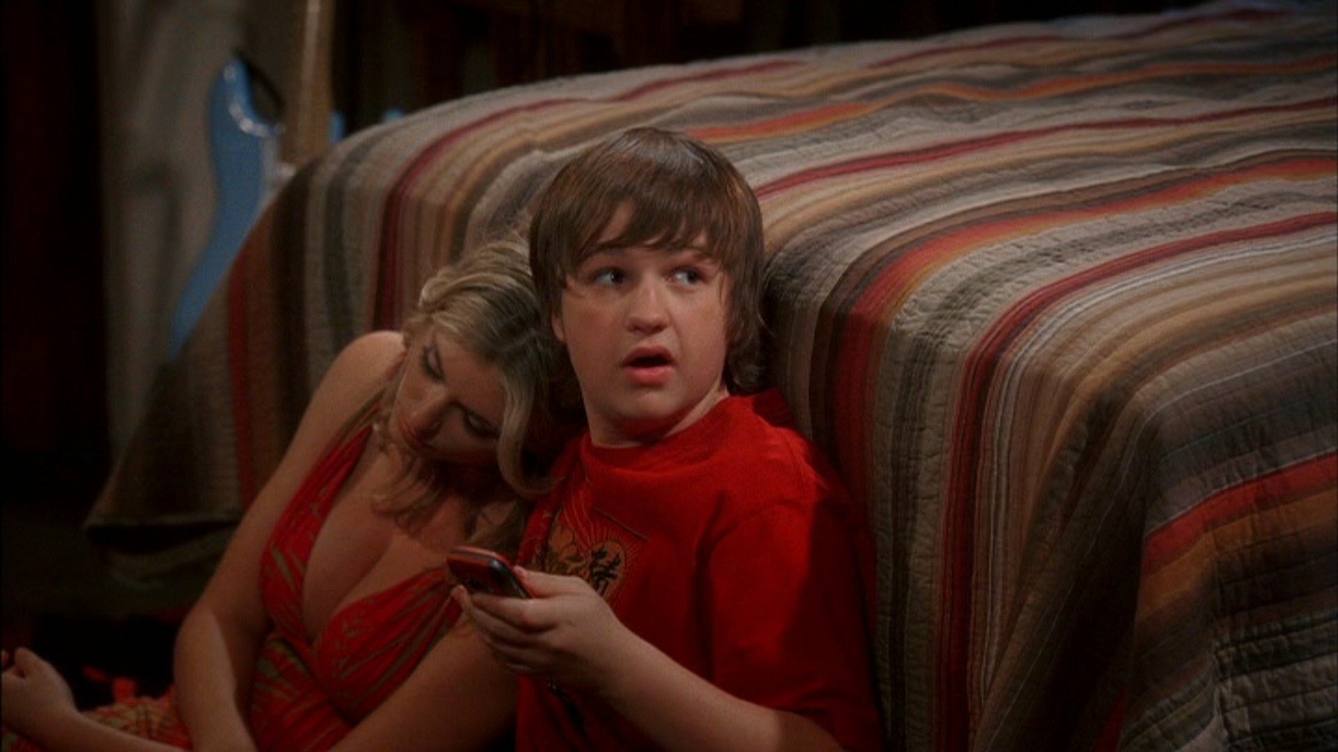 Two and a Half Men : She'll Still Be Dead at Halftime