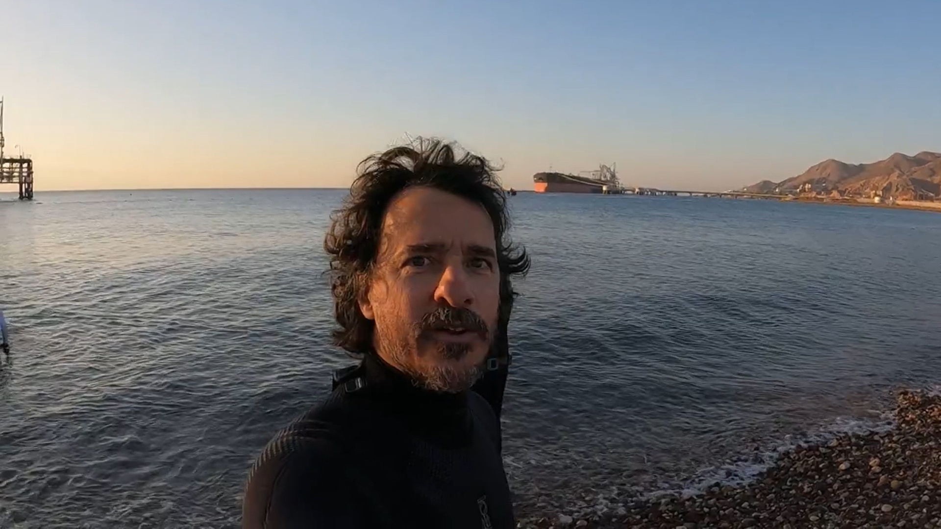 Euceano : 13 Km de Israel