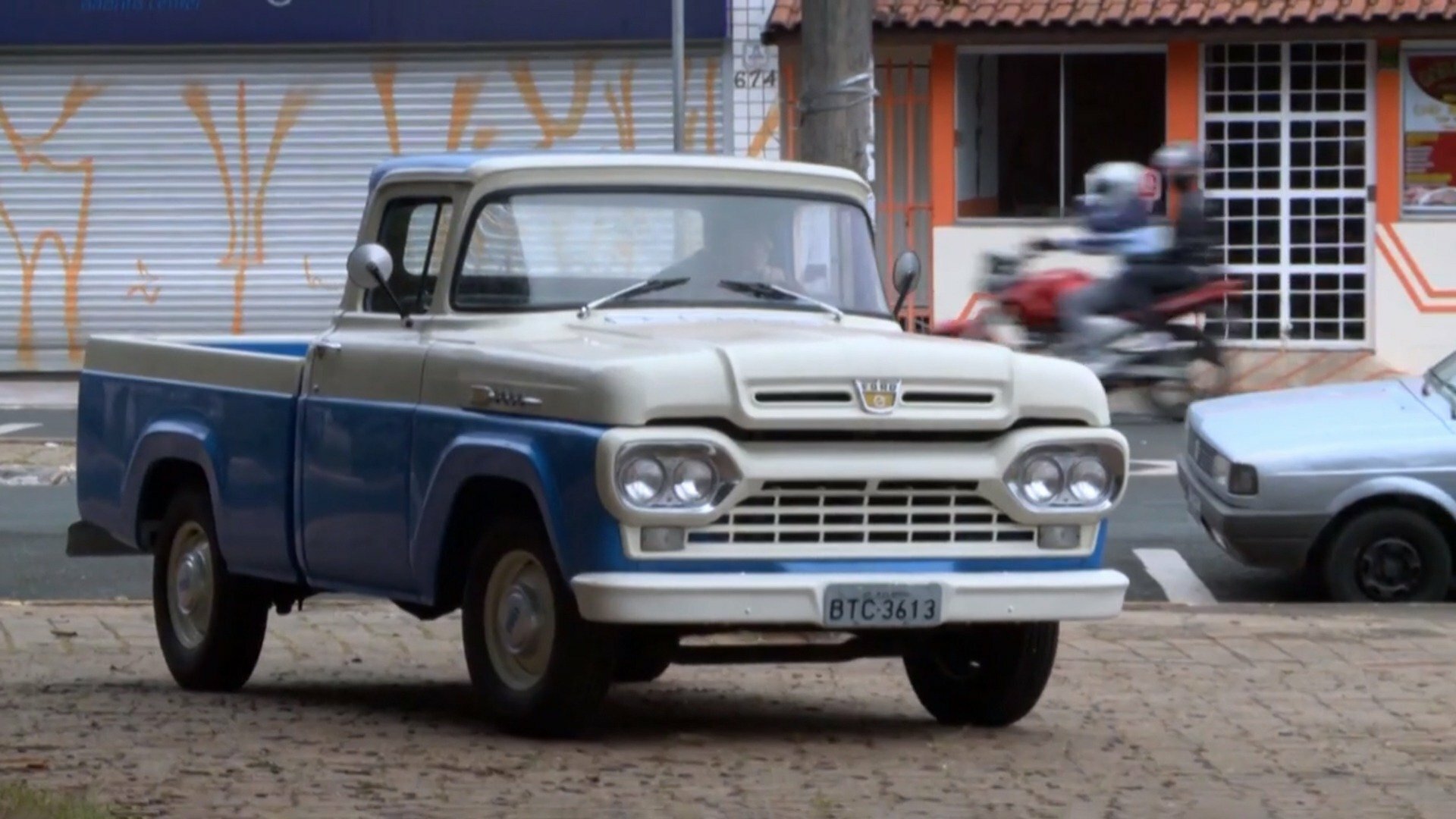 Tradições do Interior : Carros Antigos