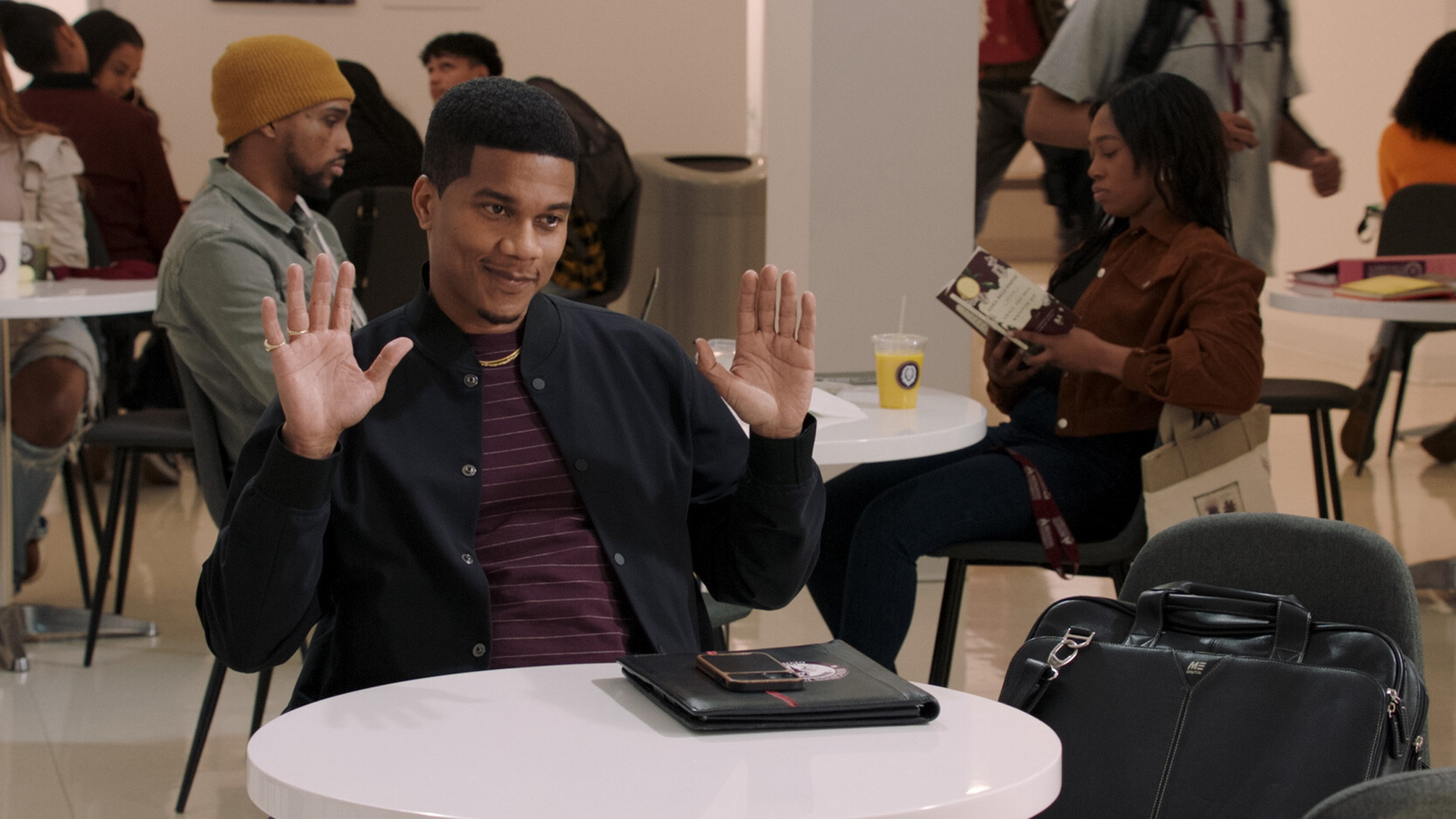 All American: Homecoming : Controle