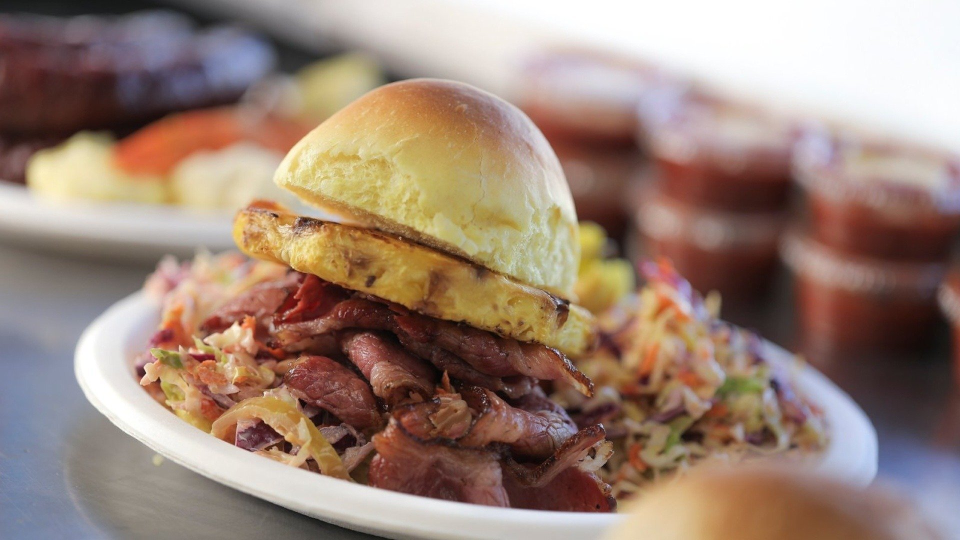 Lanchonetes Clássicas com Guy Fieri : Tortas e Espetinhos