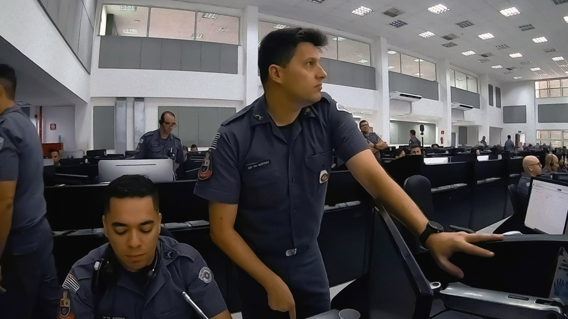 Olhos da Lei : Ajuda Policial