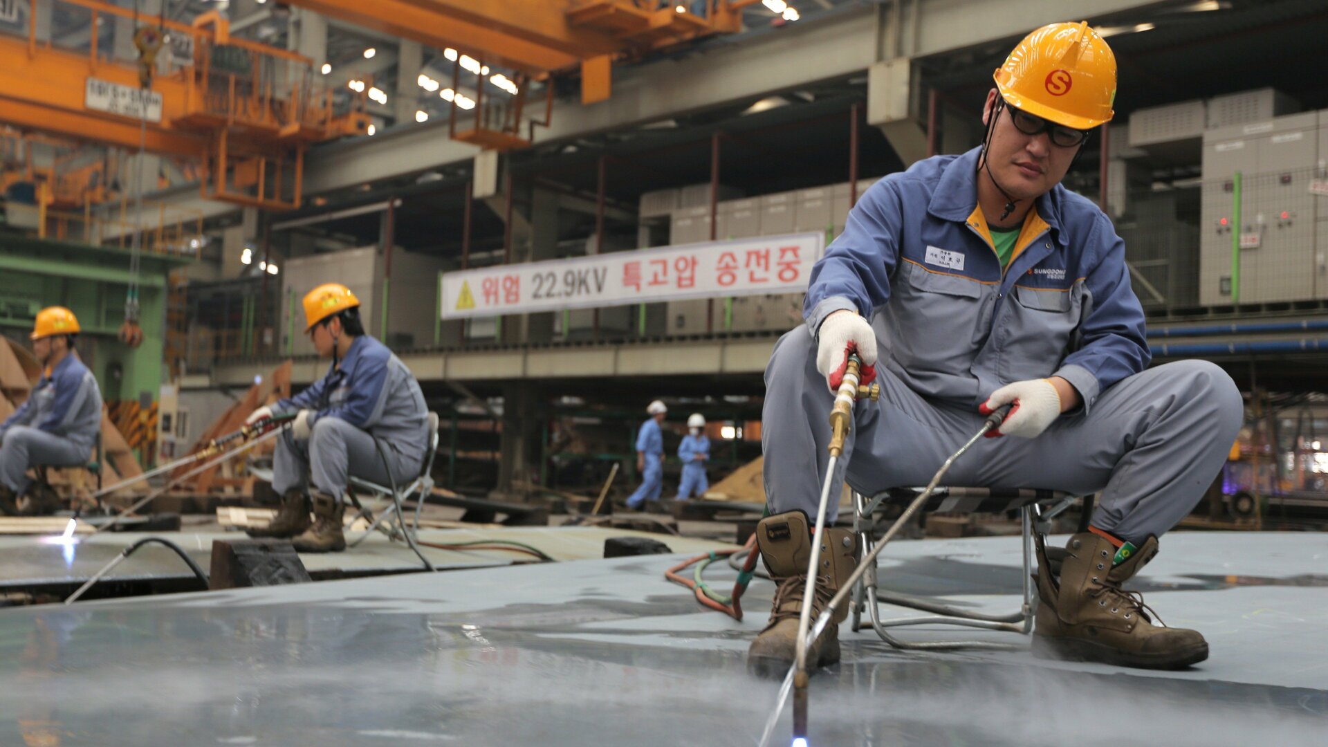 World's Biggest Shipbuilders : Cascos Enormes