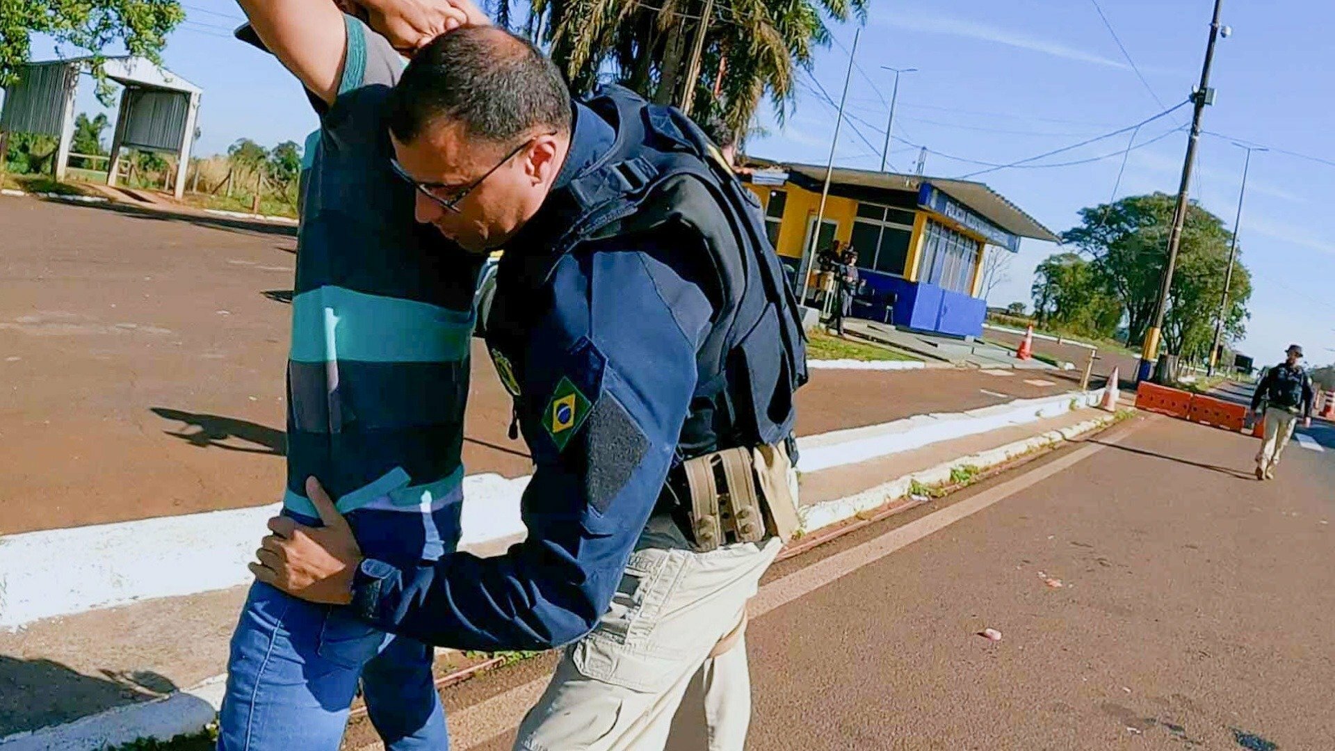 Operação Fronteira - Brasil : Malo Amigo