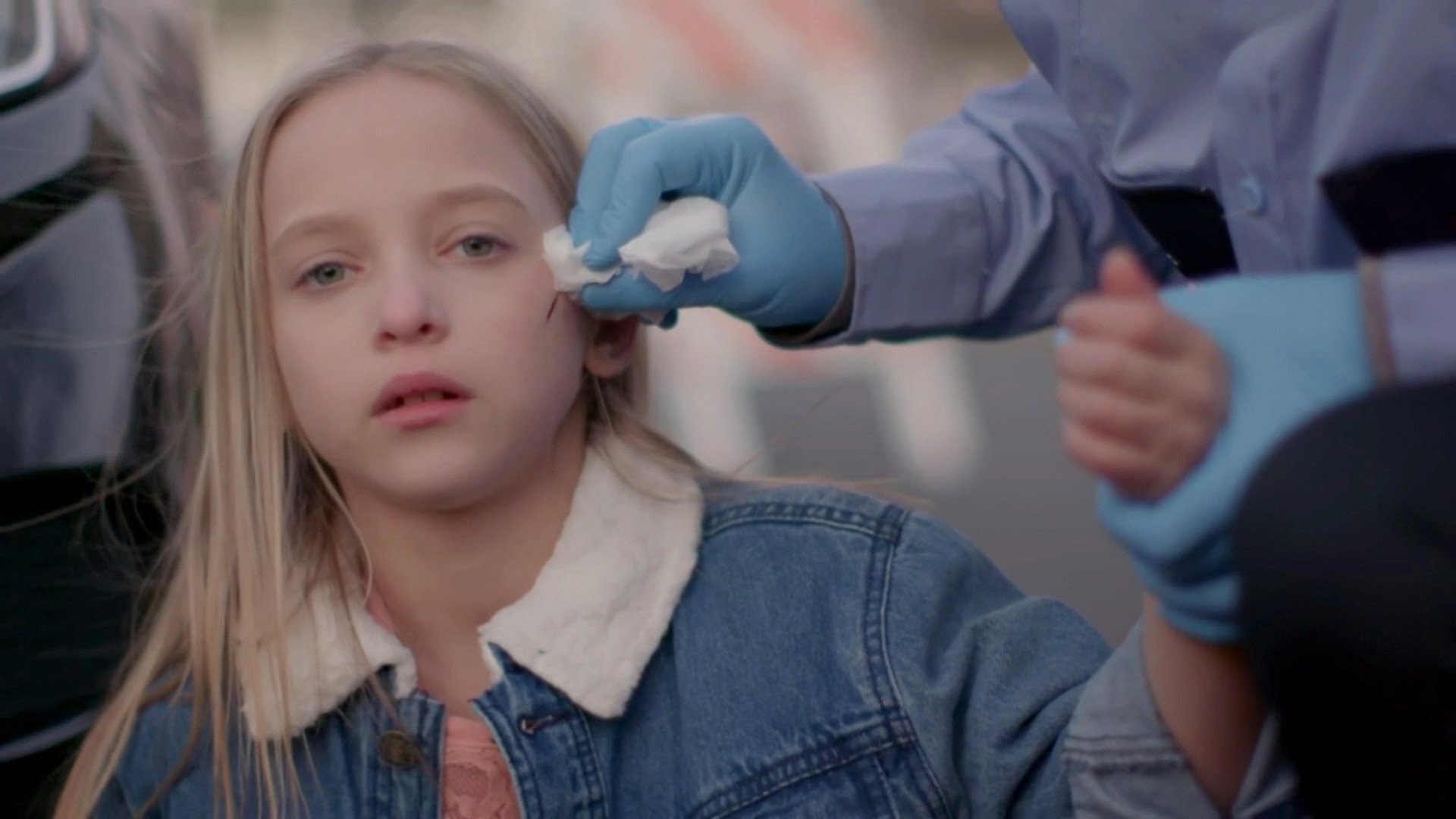 Vivendo com o Inimigo : A Garotinha do Papai