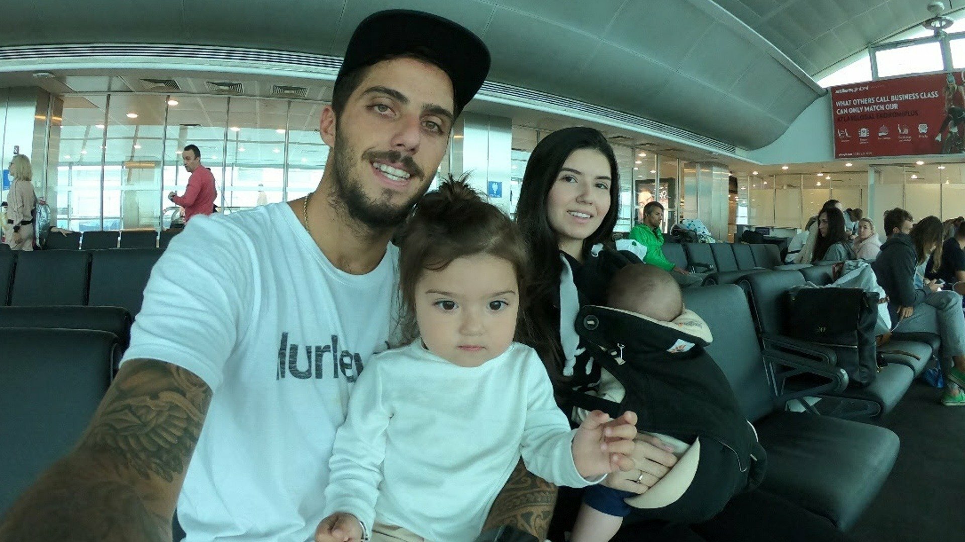 No Ar - Filipe Toledo : Com a Família na França