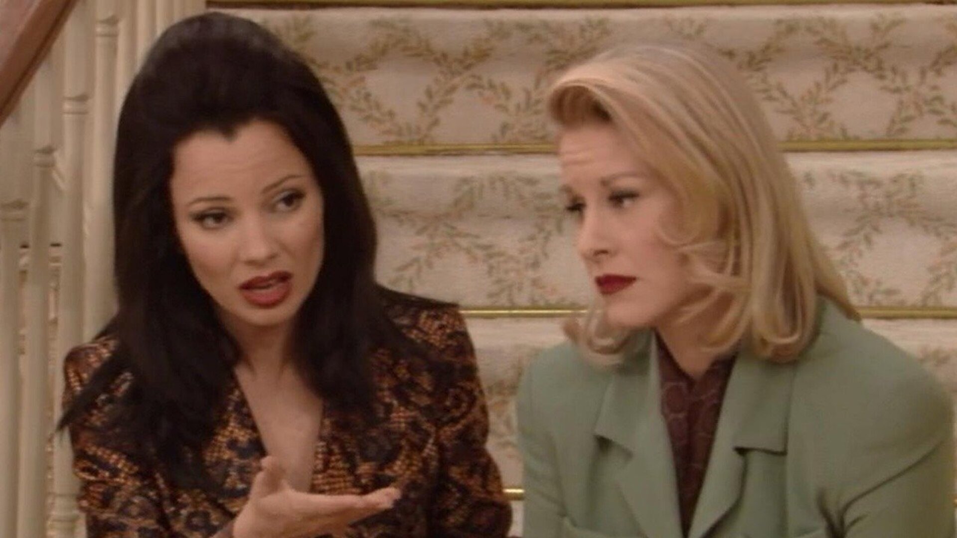 The Nanny : The Fifth Wheel