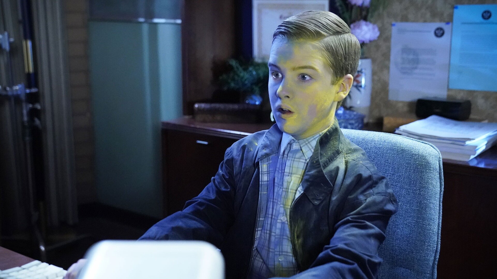 Young Sheldon : A Free Scratcher and Feminine Wiles