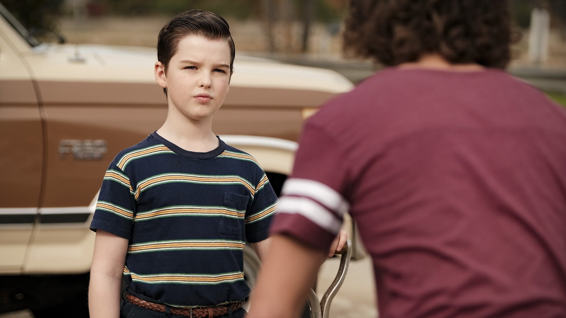 Young Sheldon : A Slump, a Cross and Roadside Gravel