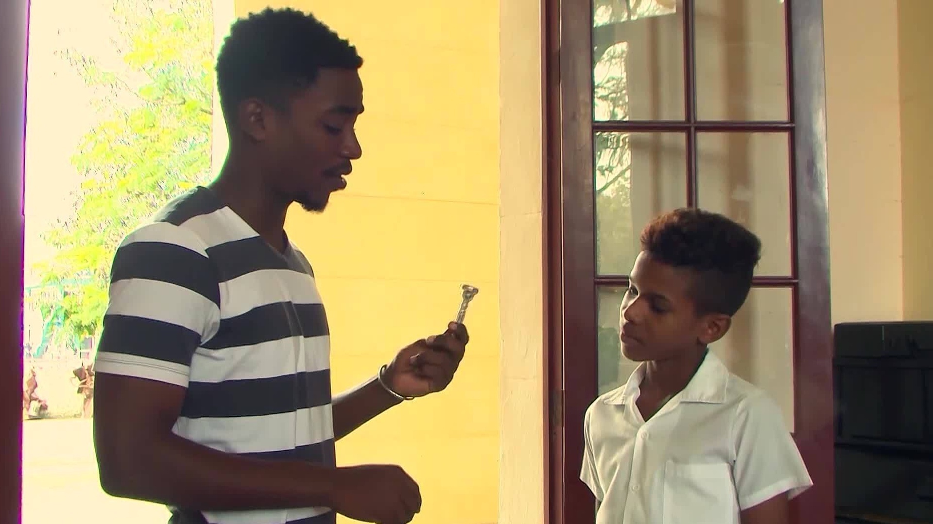 O Dia em que me Tornei Mais Forte : Leo e o Trompete