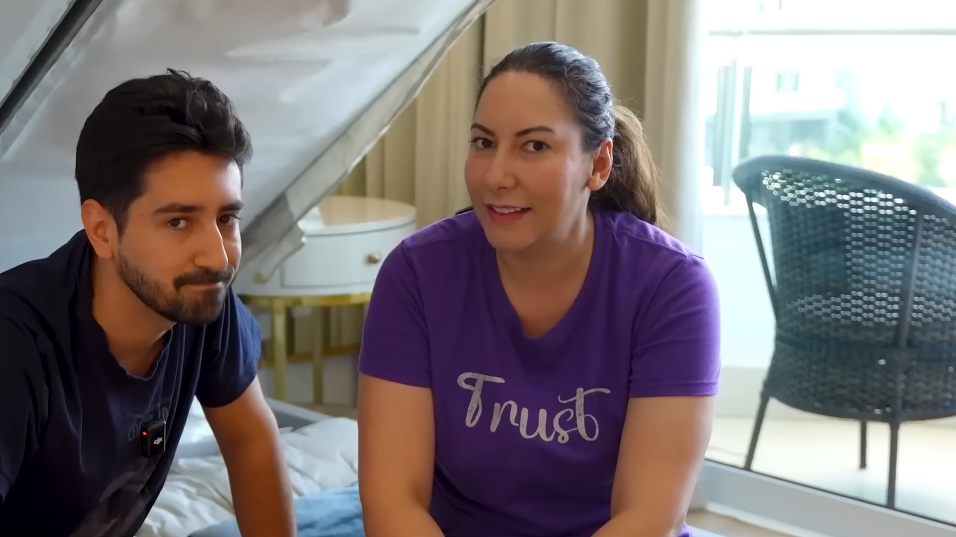 Gabriel e Shirley - Games : Esconde-Esconde em Lugares Extremos
