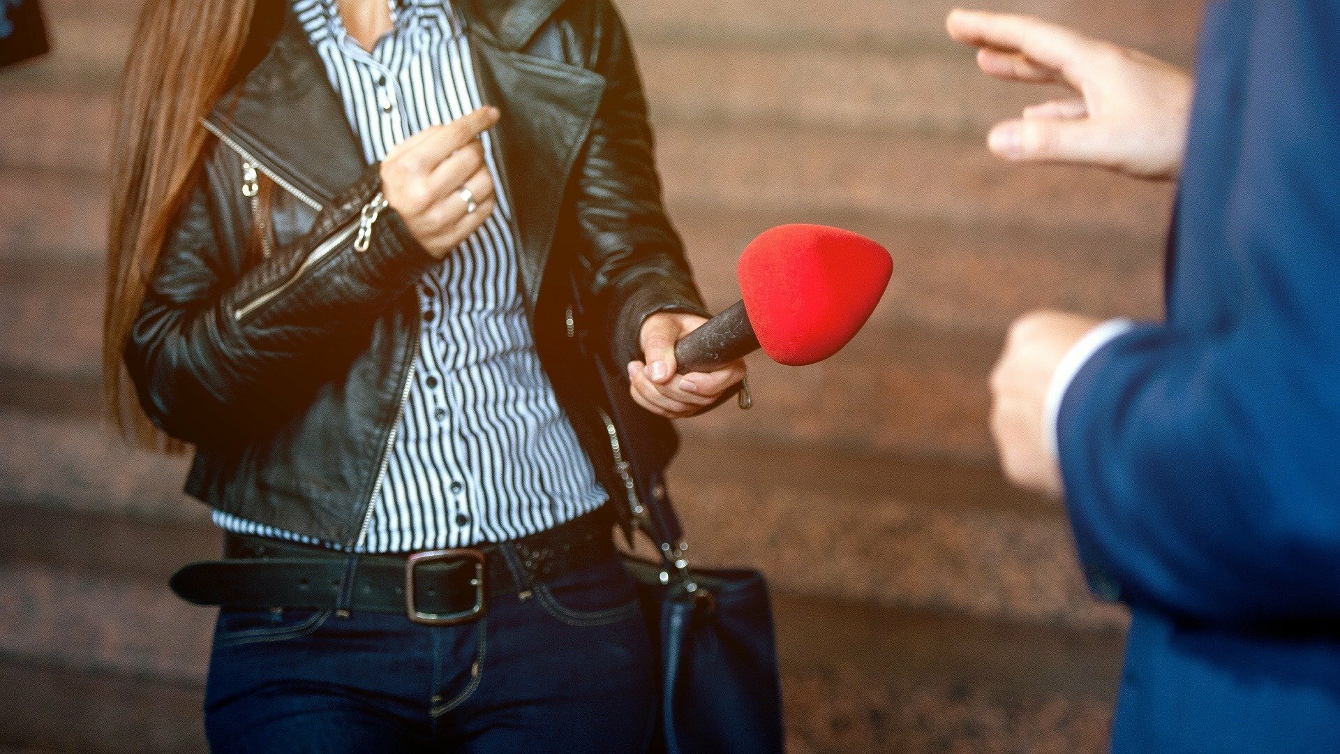 Information Worth Knowing from the News Commentator Bureau