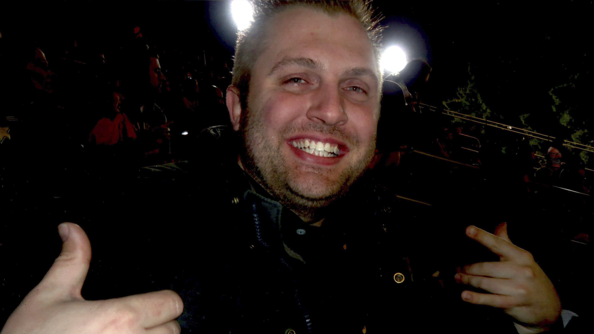 Lobo em Pele de Cordeiro : Diga que o Papai É o Melhor