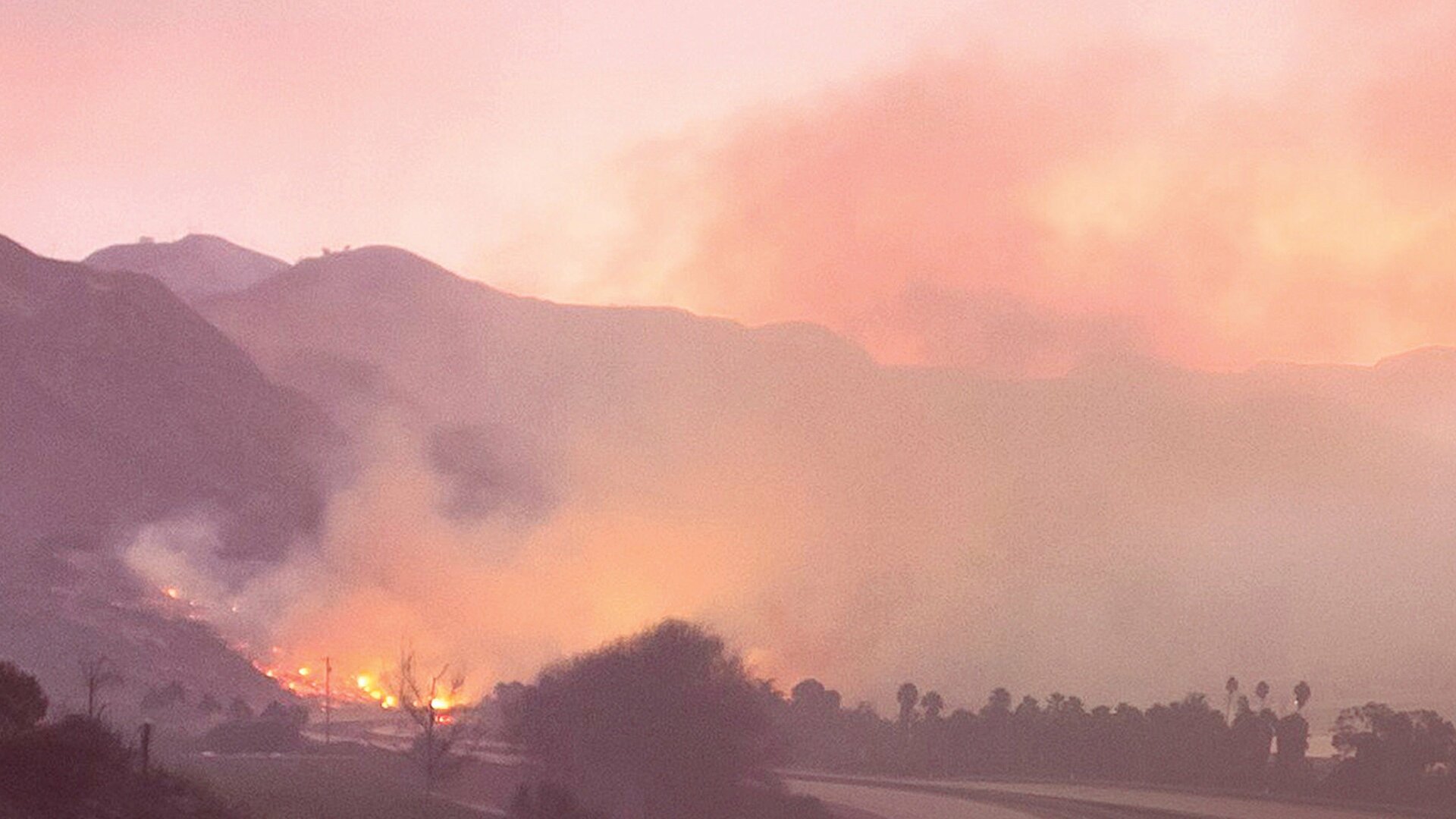 Ojai em Chamas - Nossa História de Fogo