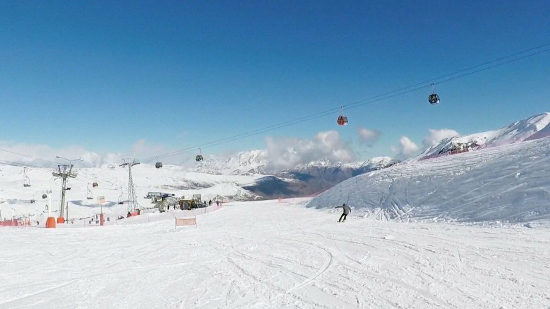 Leticia Let's Go : Curtindo o Vale Nevado (Chile)
