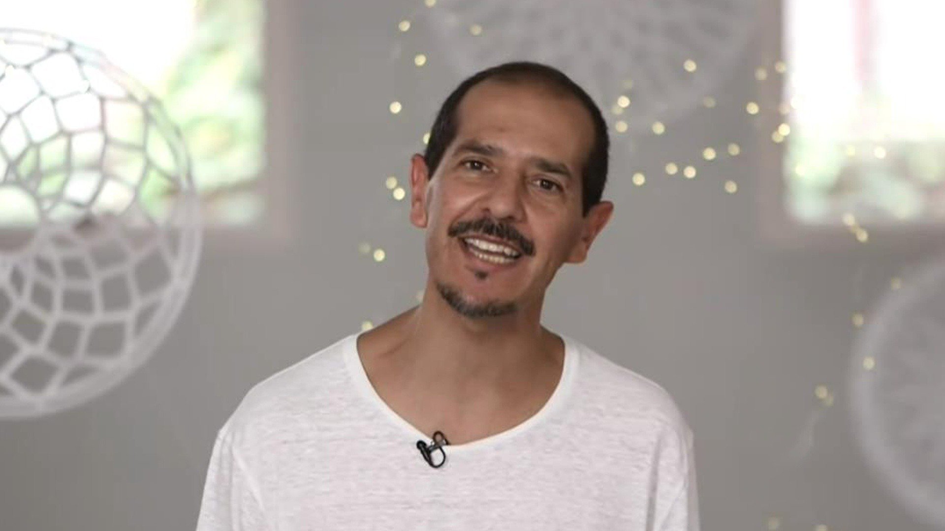 Yoga com Histórias em Casa : Meu Amigo Faz