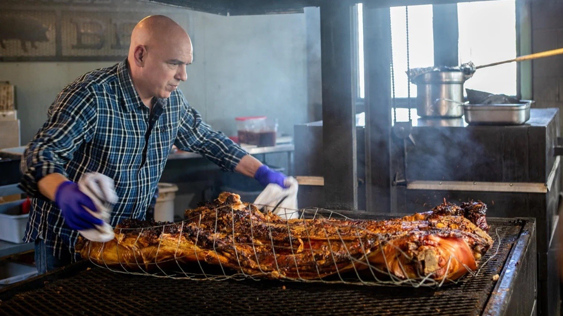 Sabores da América com Michael Symon : Carnes Defumadas e Petiscos de Verão