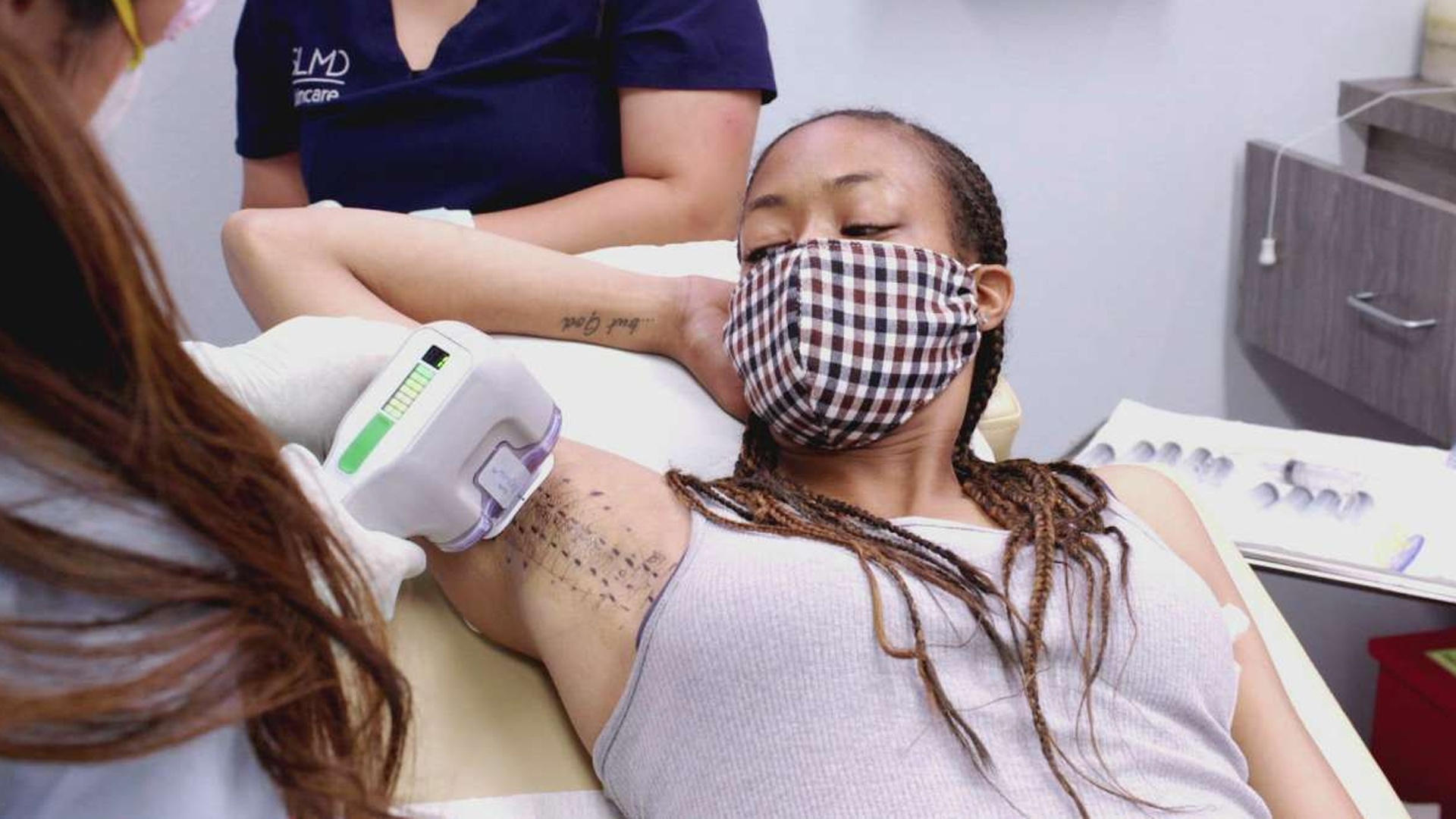 Dra. Sandra Lee - Casos Explosivos : Suando sem Parar