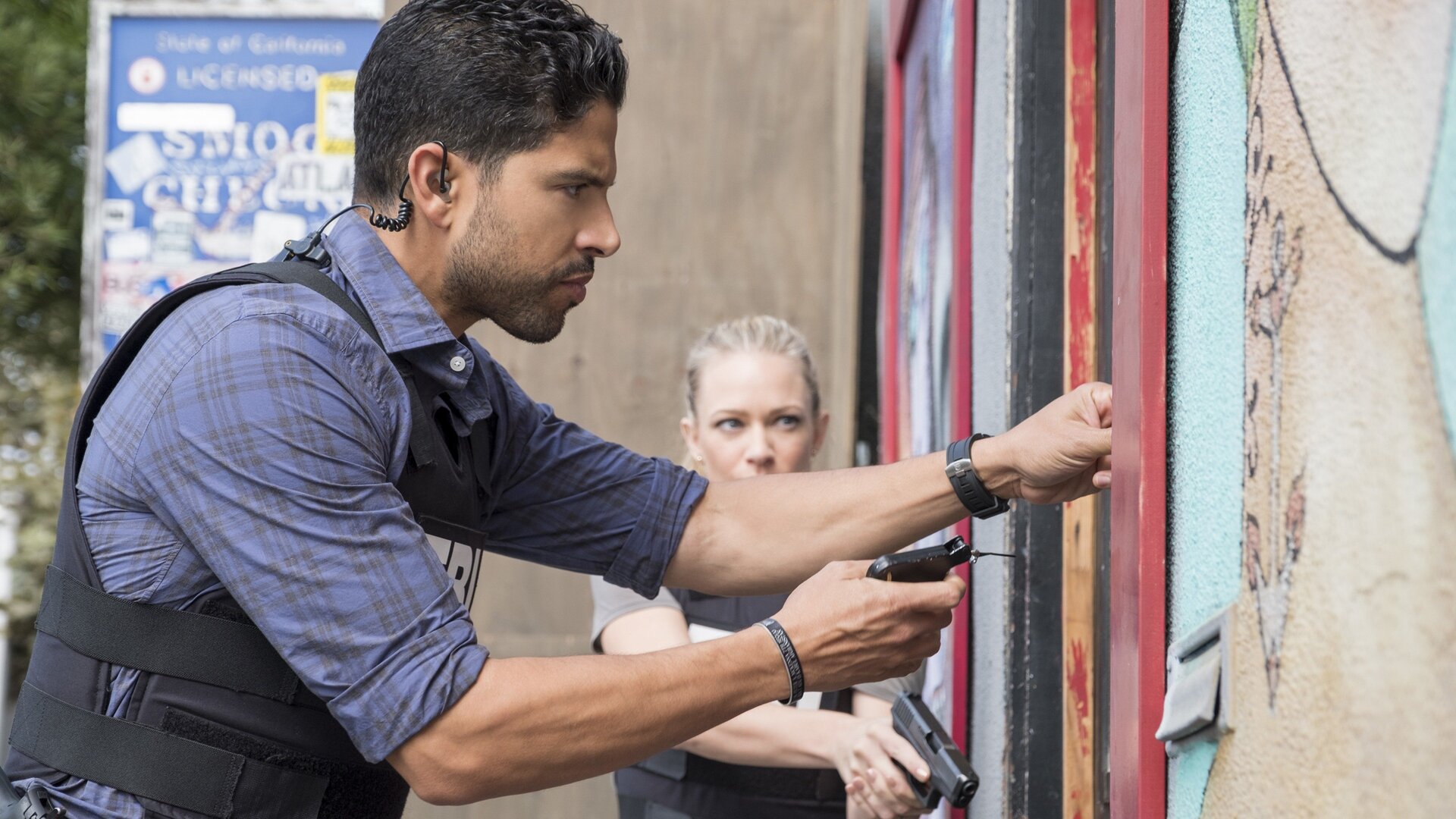 Criminal Minds : Dust and Bones