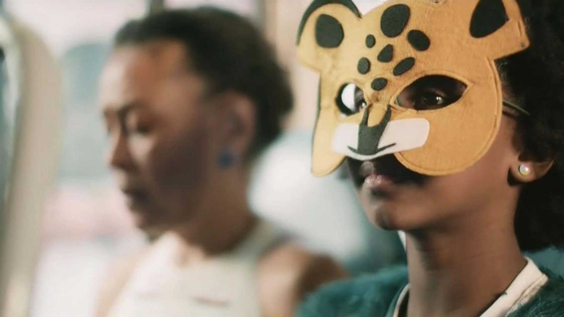 Buzum : Quarto Quente Branco