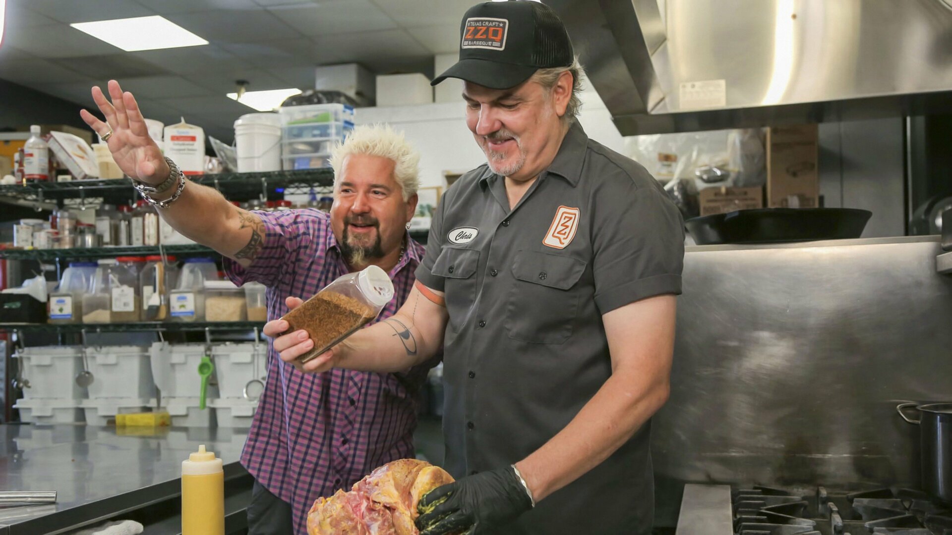 Lanchonetes Clássicas com Guy Fieri : Churrasco Quente