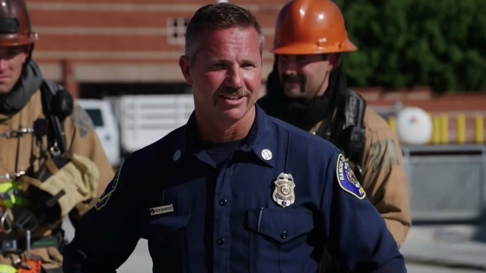 Explodindo Tudo : T1 EP4 - Combatendo Fogo com Fogo