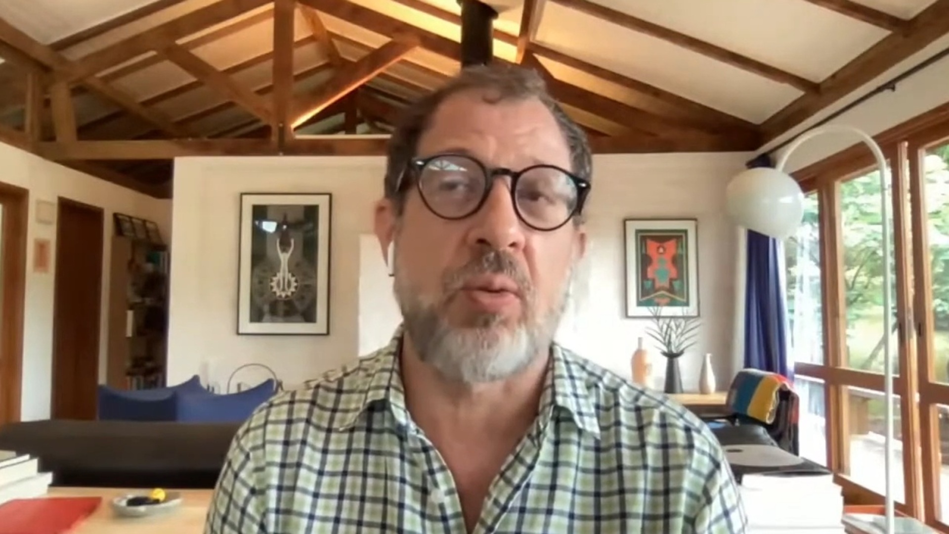 Histórias Reais : Saul Klein e o Império do Abuso:...