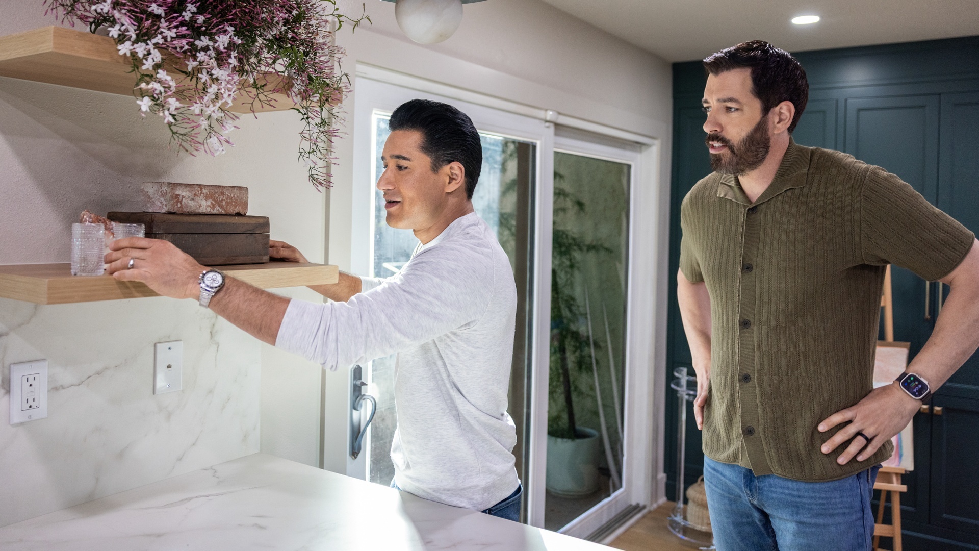 Te Devo Essa! Reforma das Estrelas : Mario Lopez É Salvo pelos Irmãos