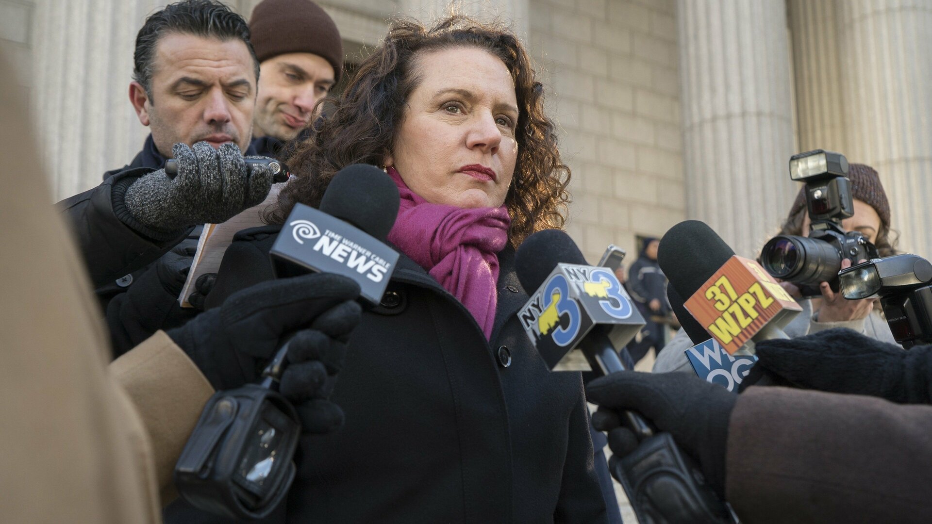 Law & Order: Special Victims Unit : Danos Colaterais