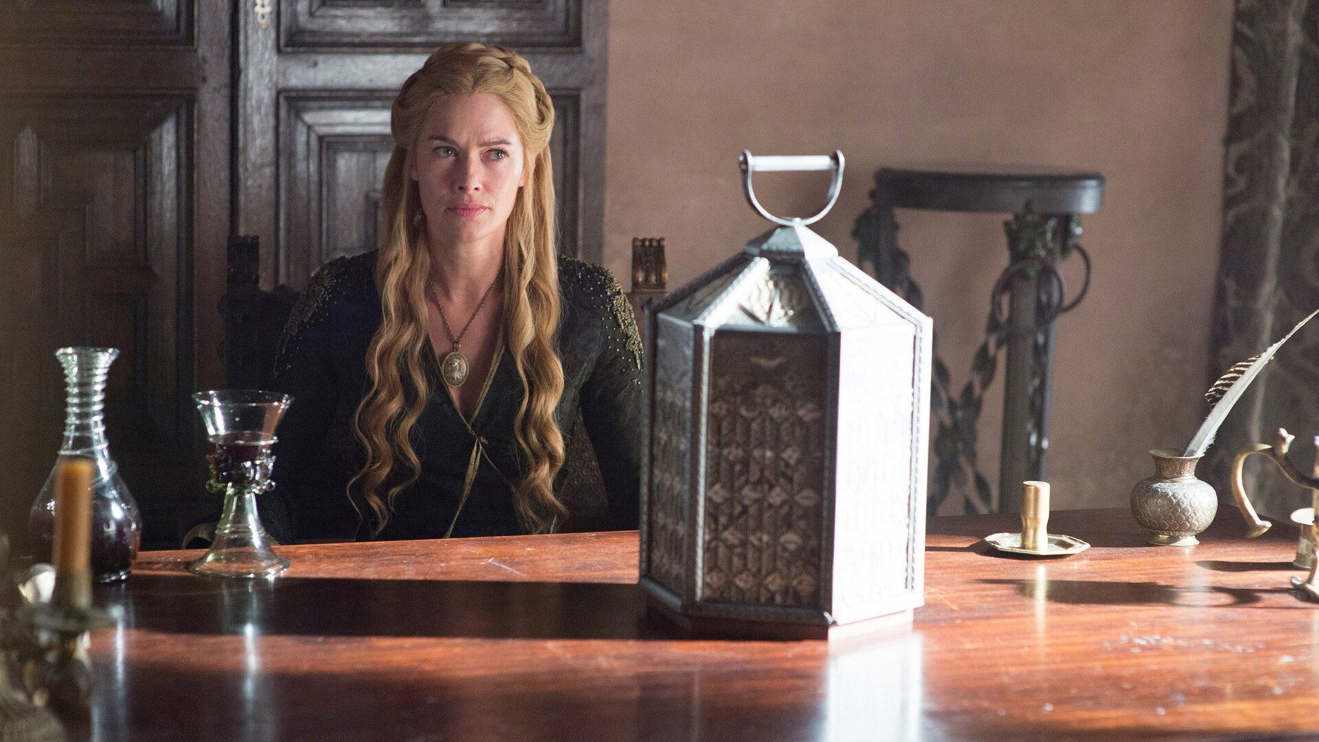 Game of Thrones : The House of Black and White