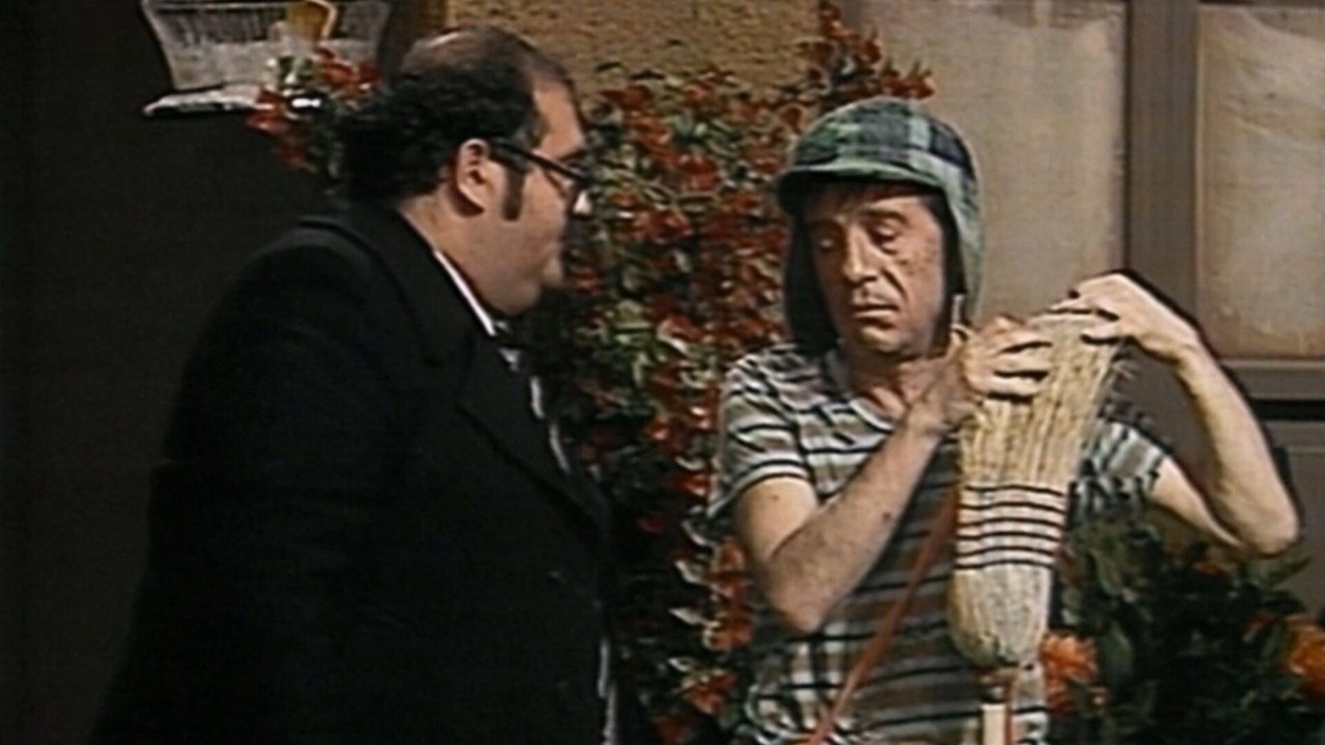 Chaves : Um Finíssimo Tecido Made In...