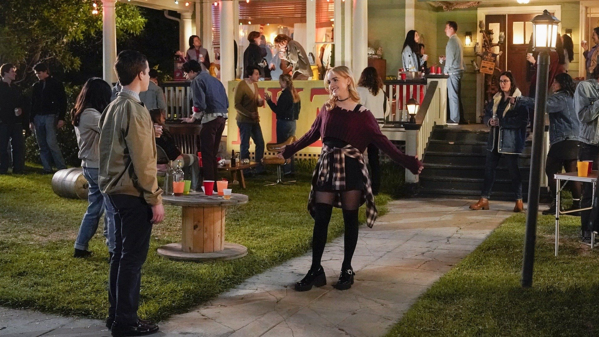 Young Sheldon : A Frat Party, a Sleepover and the...