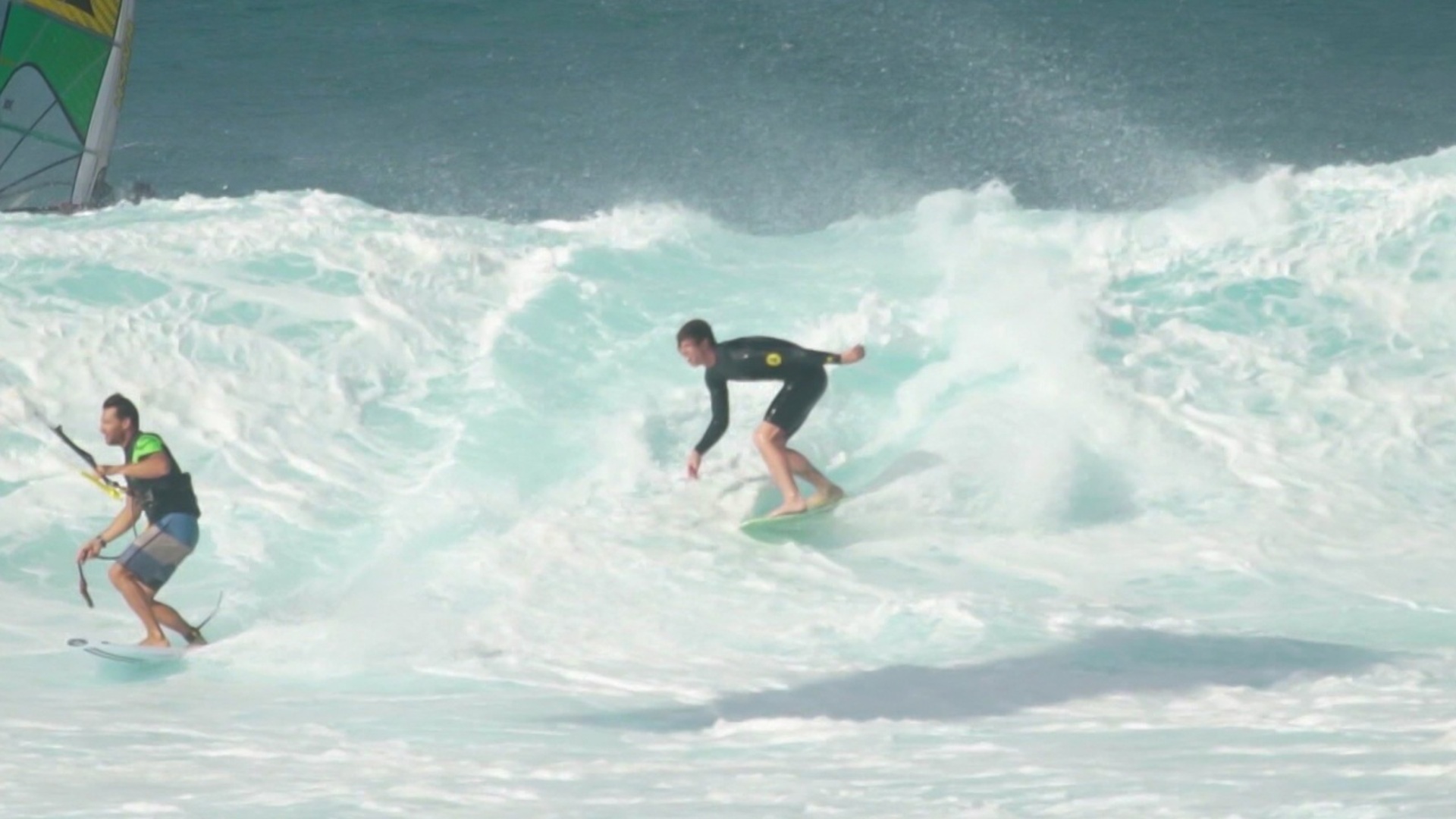 Domke's Show : Mais um Swell em Jaws