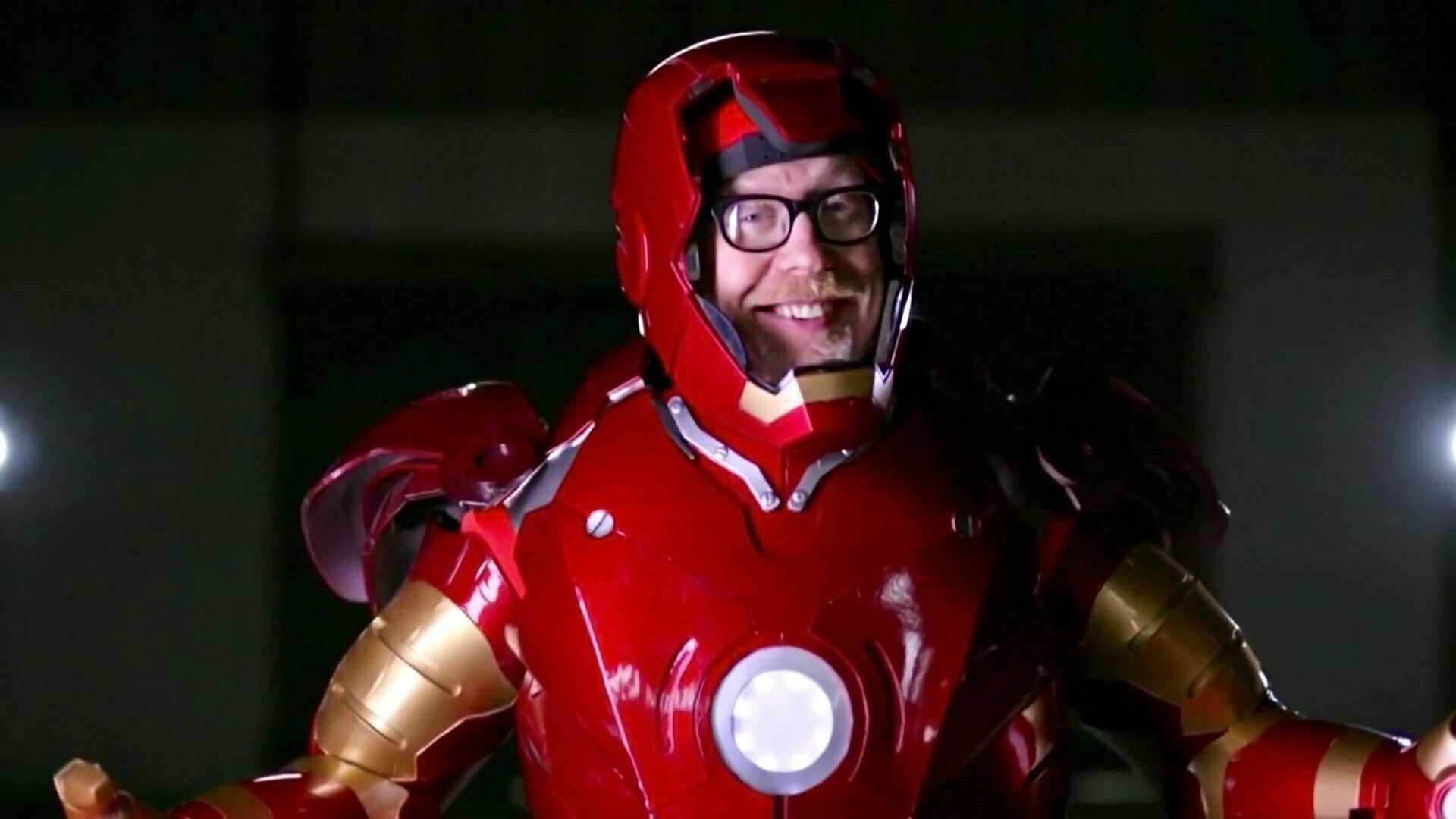 Adam Savage - Invenções Extraordinárias : Traje do Homem de Ferro